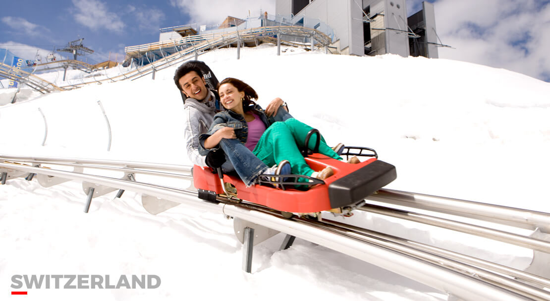 Ranbir Kapoor and Minissha Lamba in Switzerland, from the film BACHNA AE HASEENO