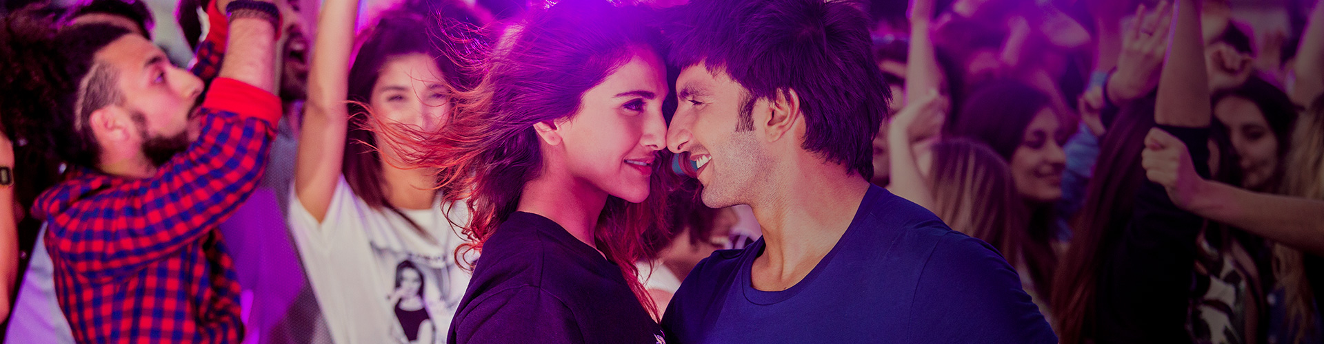 Vaani Kapoor and Ranveer Singh in Befikre