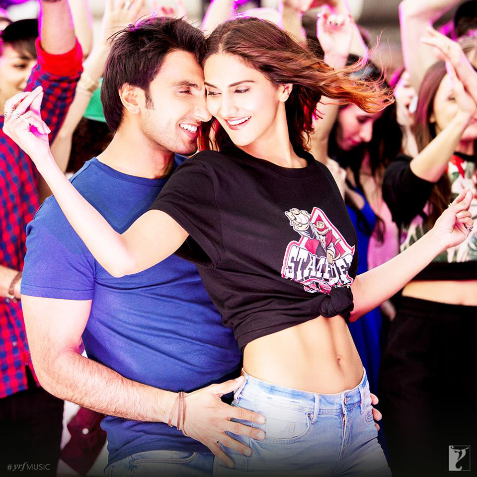 Ranveer Singh and Vaani Kapoor in Befikre Ranveer Singh and Vaani Kapoor in Befikre