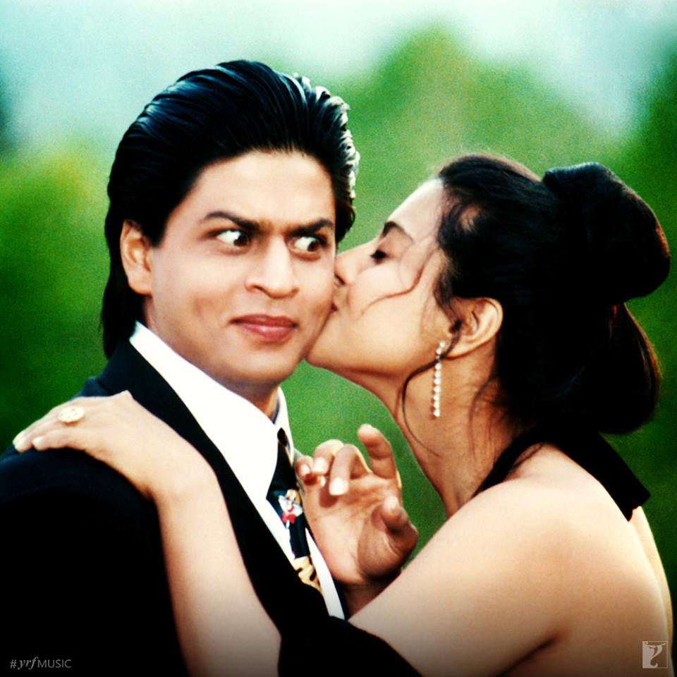 Shah Rukh Khan and Kajol in Dilwale Dulhania Le Jayenge Shah Rukh Khan and Kajol in Dilwale Dulhania Le Jayenge