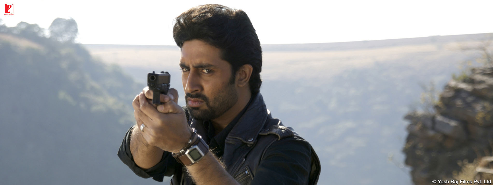 Dhoom 2 Movie - Video Songs, Movie Trailer, Cast & Crew Details | YRF