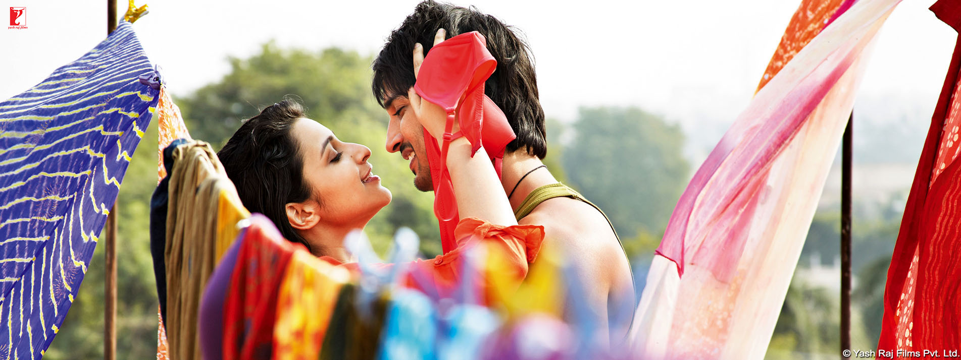 Shuddh desi romance sales full movie filmywap