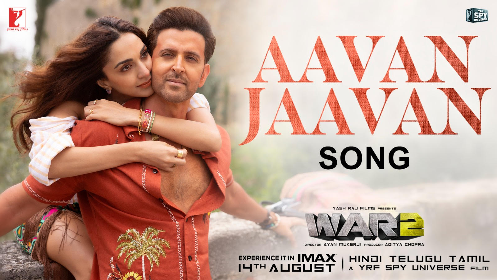 Hrithik Roshan and Kiara Advani in Aavan Jaavan Song