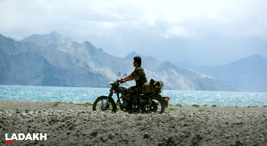 Shah Rukh Khan in Ladakh, from the film JAB TAK HAI JAAN